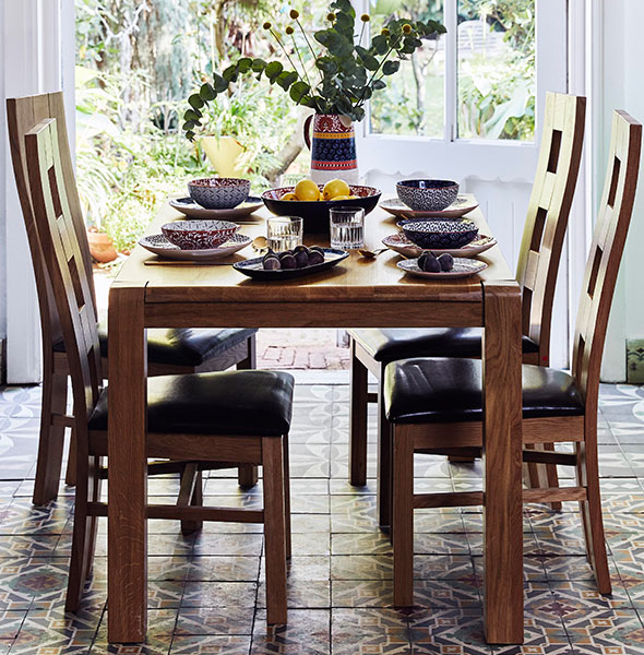 Mediterranean Escapade dining room